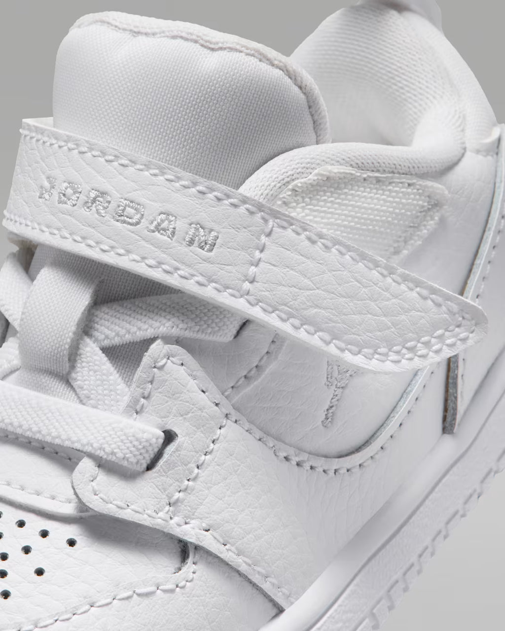 Jordan Court Connect Low